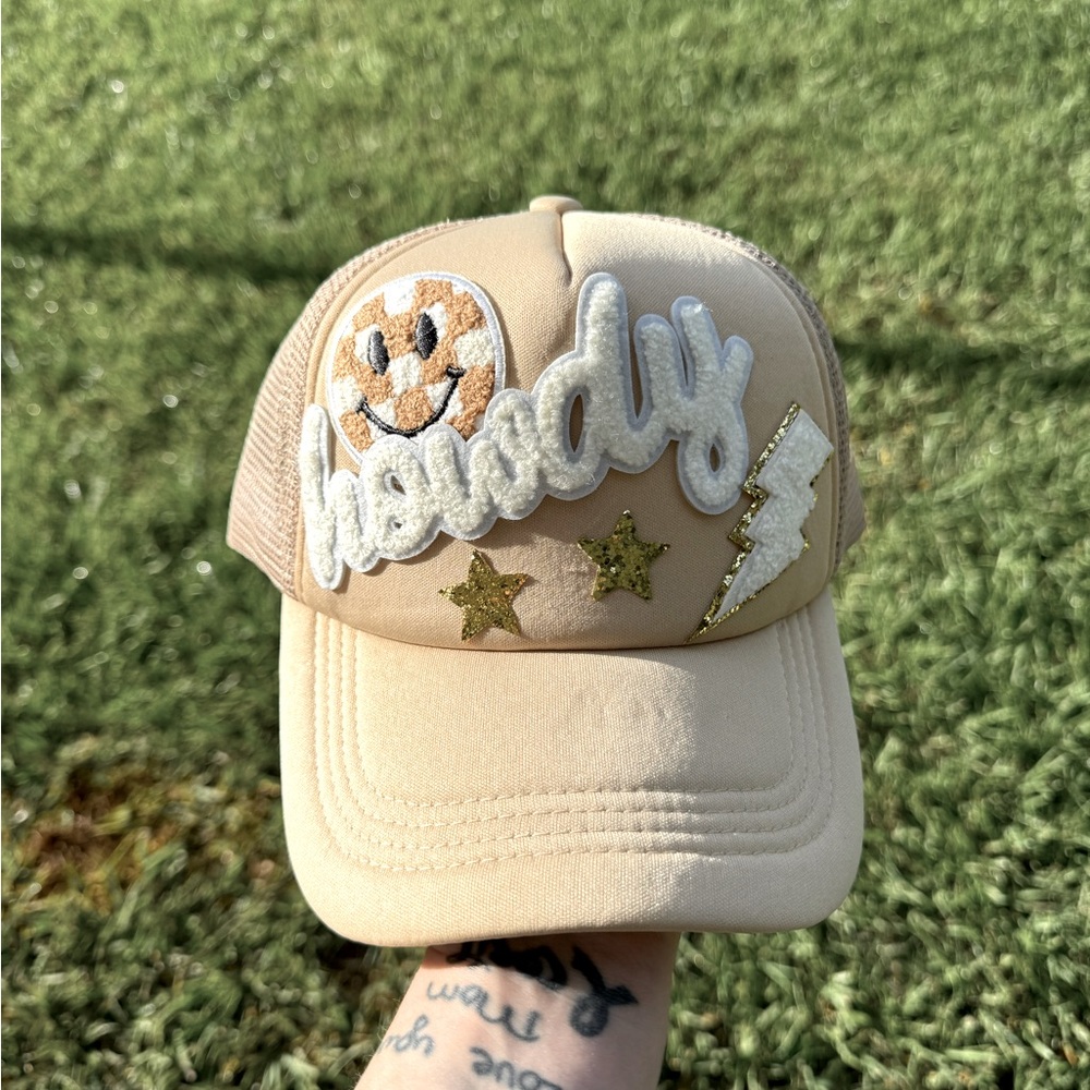 Trucker Hat Bar !